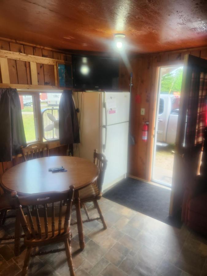 Cabin 2 Манистик Экстерьер фото